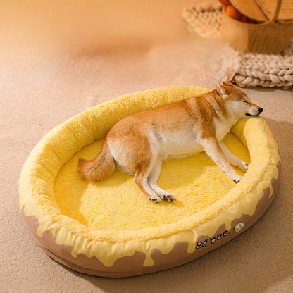 Zenvra washable four seasons pet bed for dogs and cats with cozy, durable fabric suitable for year-round comfort.
