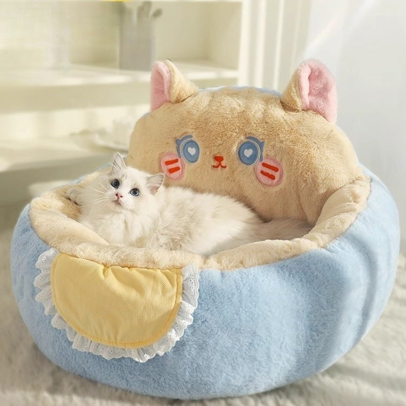 Cozy winter warm deep sleep pet bed mat by Zenvra, soft plush surface with insulating padding for comfortable pet rest.