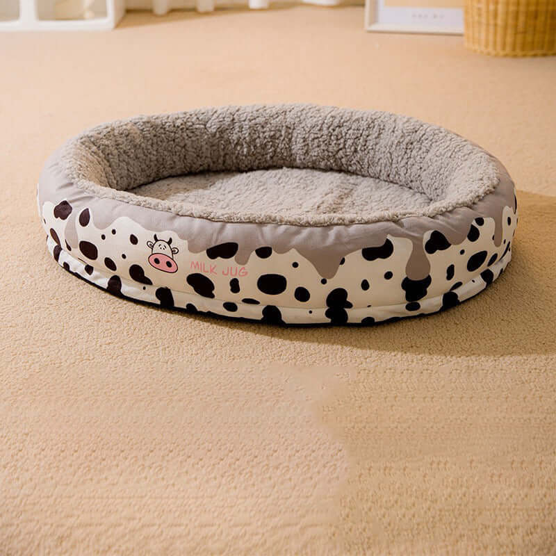 Washable four seasons pet bed for dogs and cats in neutral colors, featuring cozy, plush fabric from Zenvra.